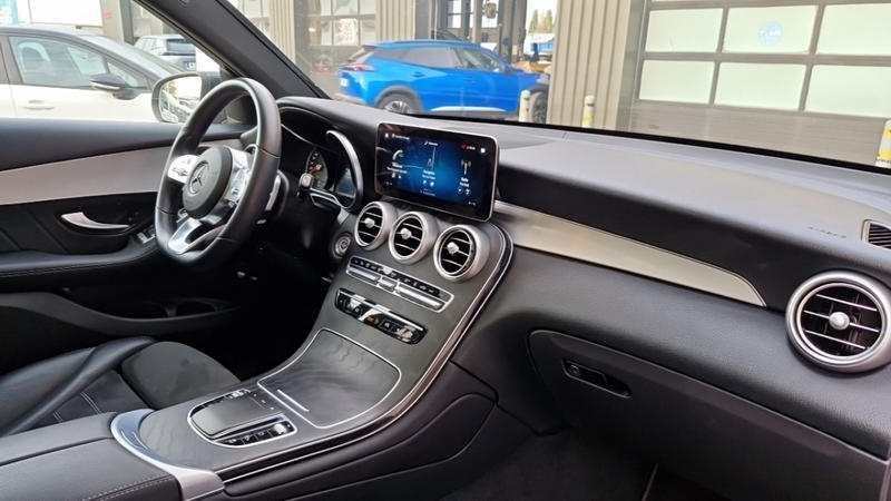 Mercedes Glc 300 E 9g-Tronic 4matic Amg Line