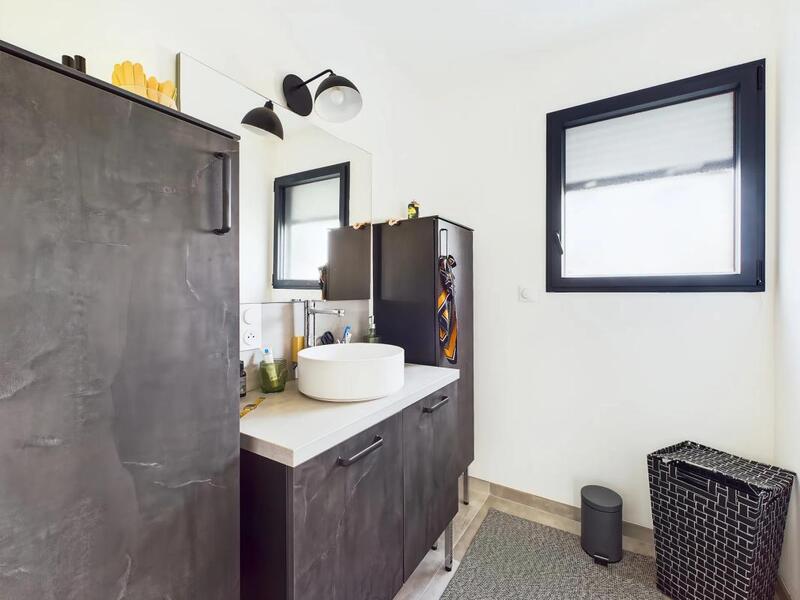 Maison - 170 m² - 6 pièces