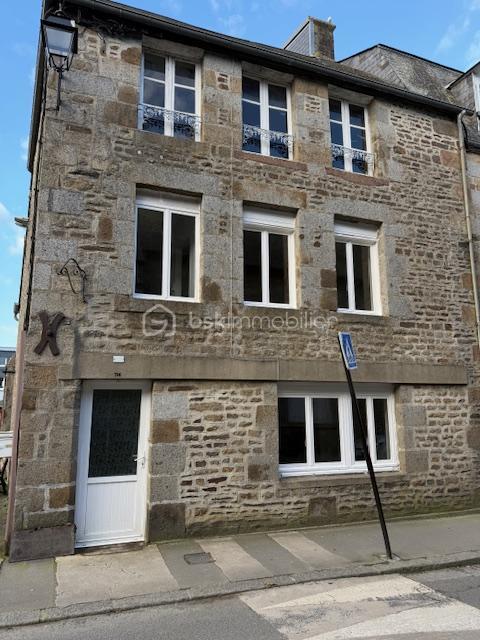 Maison en pierre - 113 m² - 4 pièces