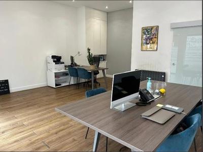 Immeuble - 47 m² - 2 pièces