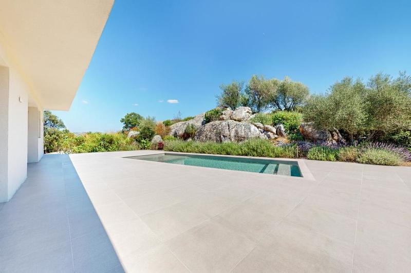 Maison d'architecte - 220 m² - 8 pièces