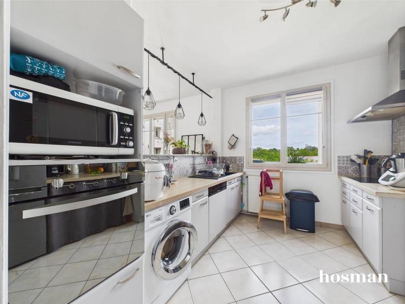 Appartement - 84 m² - 4 pièces