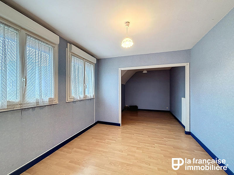 Maison - 111 m² - 6 pièces