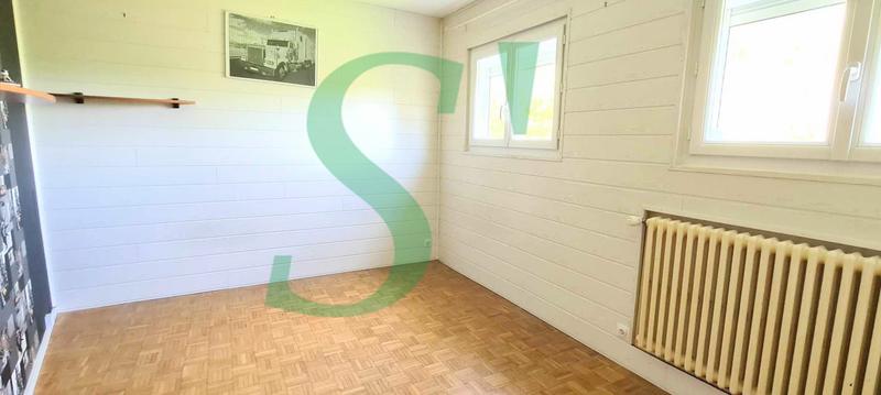 Maison - 233 m² - 7 pièces