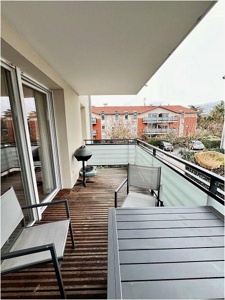 Appartement - 60 m² - 3 pièces