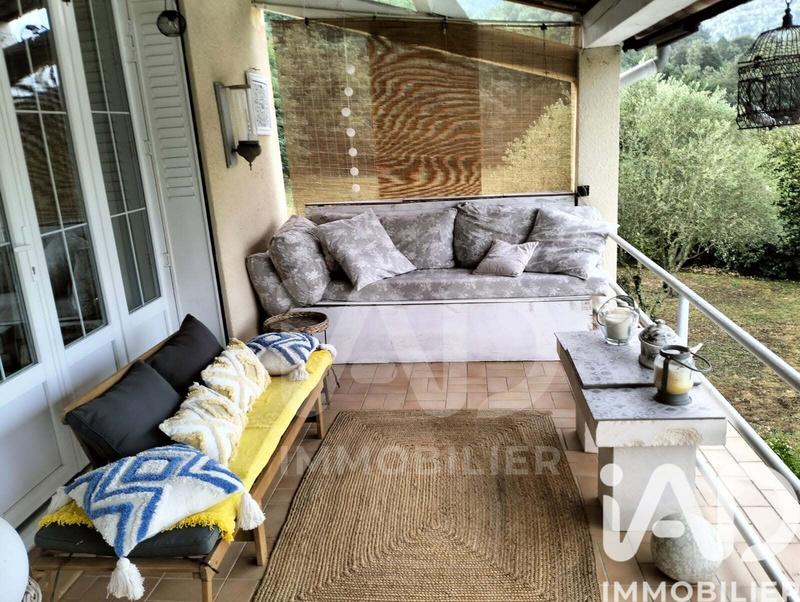 Maison - 160 m² - 5 pièces