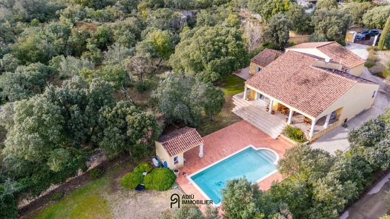 Villa - 170 m² - 5 pièces