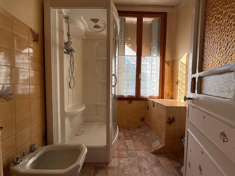 Maison - 92 m² - 5 pièces