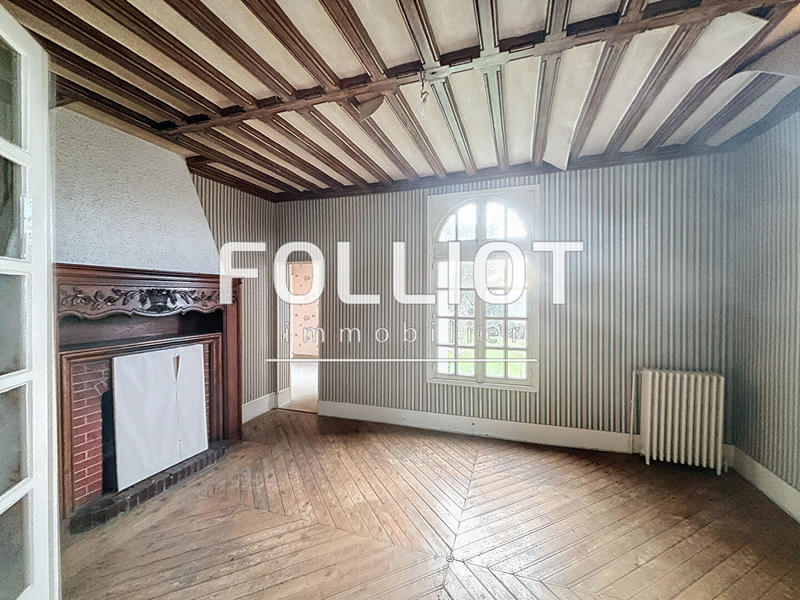 Maison - 382 m² - 15 pièces