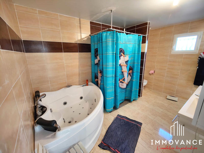 Maison - 162 m² - 5 pièces