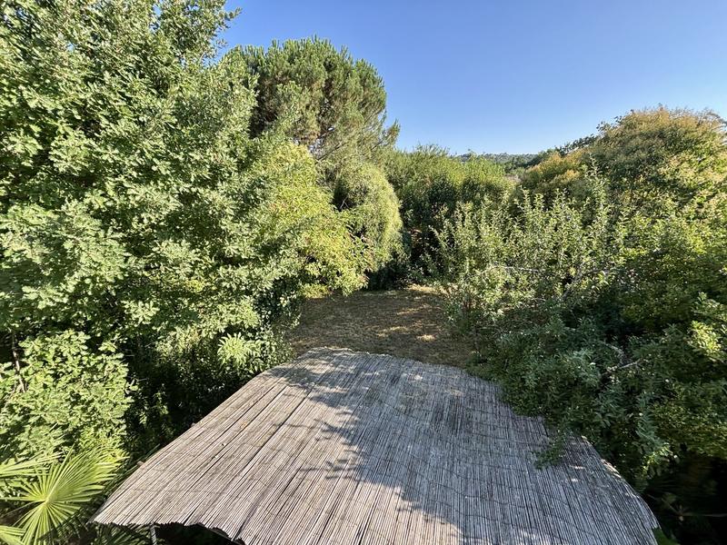 Maison traditionnelle - 201 m² - 8 pièces