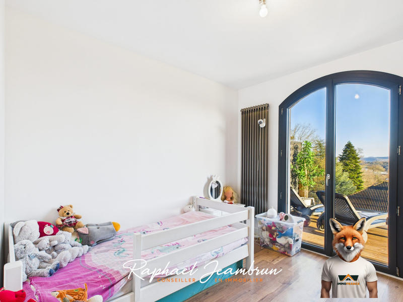 Maison - 151 m² - 6 pièces