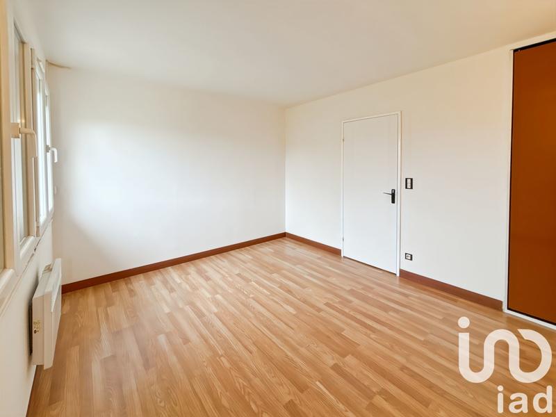 Maison - 94 m² - 6 pièces