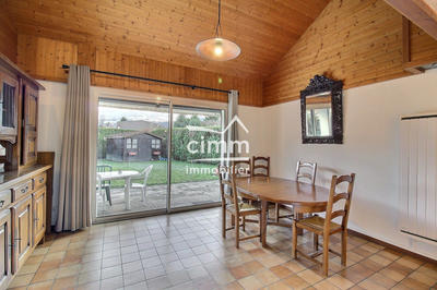 Maison - 80 m² - 4 pièces