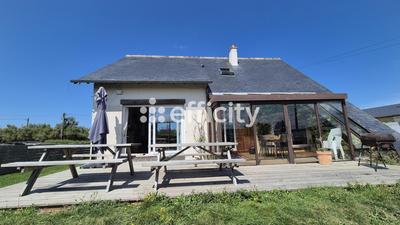 Maison - 150 m² - 5 pièces