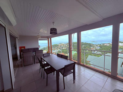 Appartement - 81 m² - 4 pièces