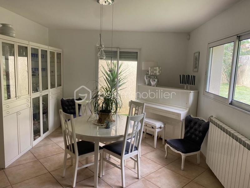 Maison - 175 m² - 7 pièces