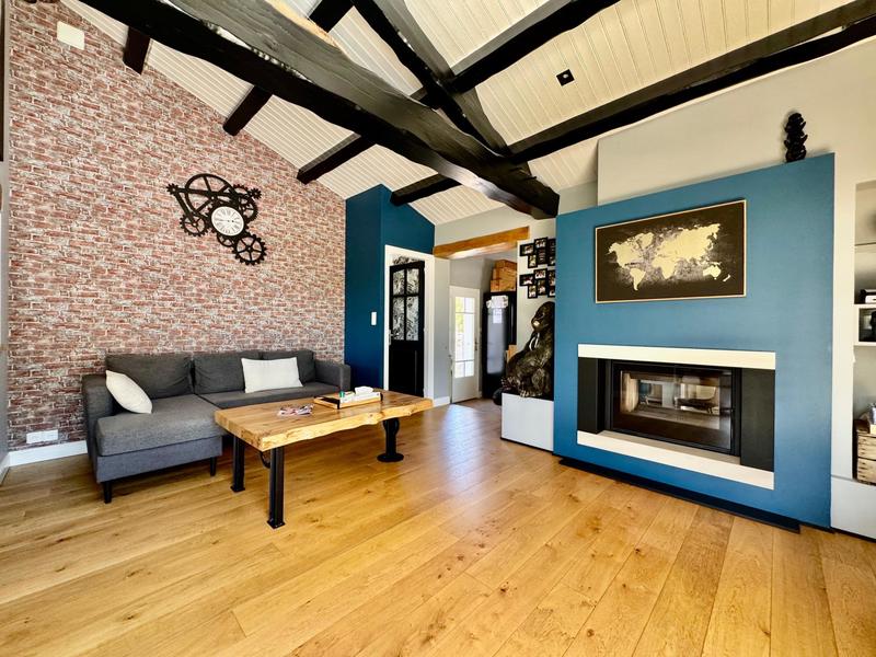 Maison - 165 m² - 6 pièces