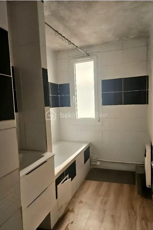 Appartement - 87 m² - 5 pièces