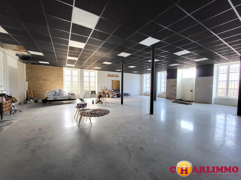 Local d'activités - 297 m² - 3 pièces