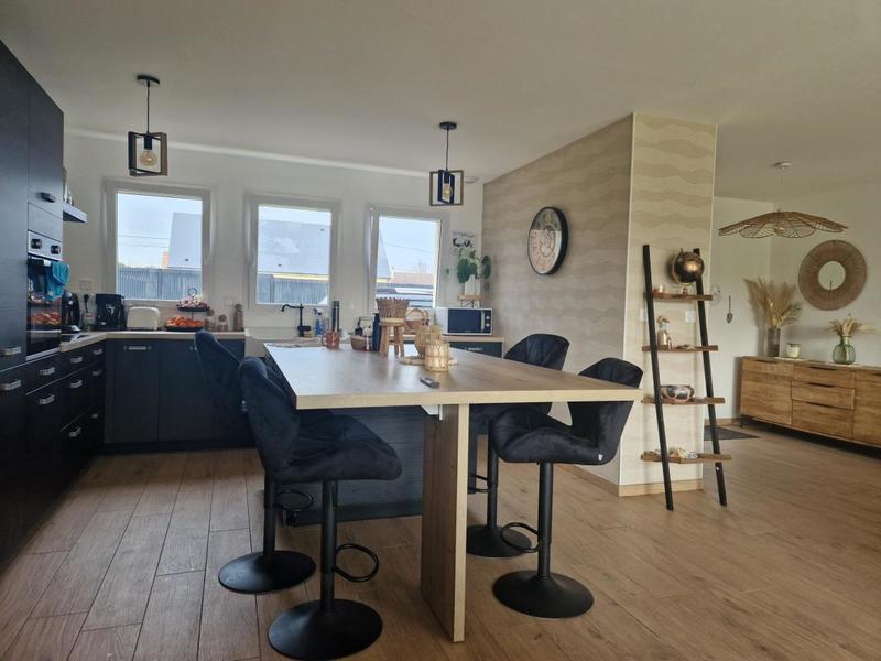 Maison - 122 m² - 5 pièces