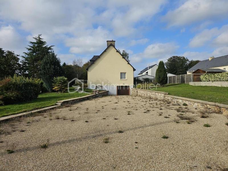 Maison traditionnelle - 140 m² - 6 pièces