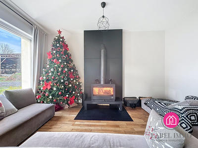 Maison - 250 m² - 10 pièces