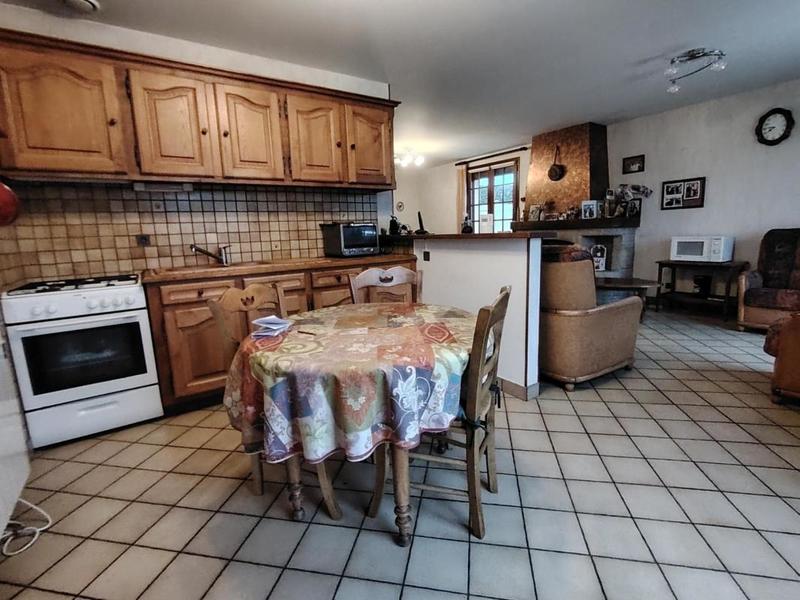 Maison - 80 m² - 5 pièces