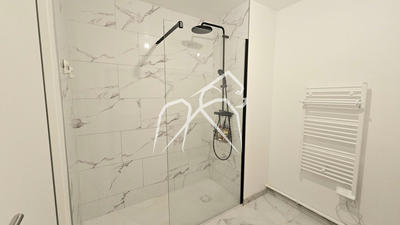 Maison contemporaine - 85 m² - 4 pièces