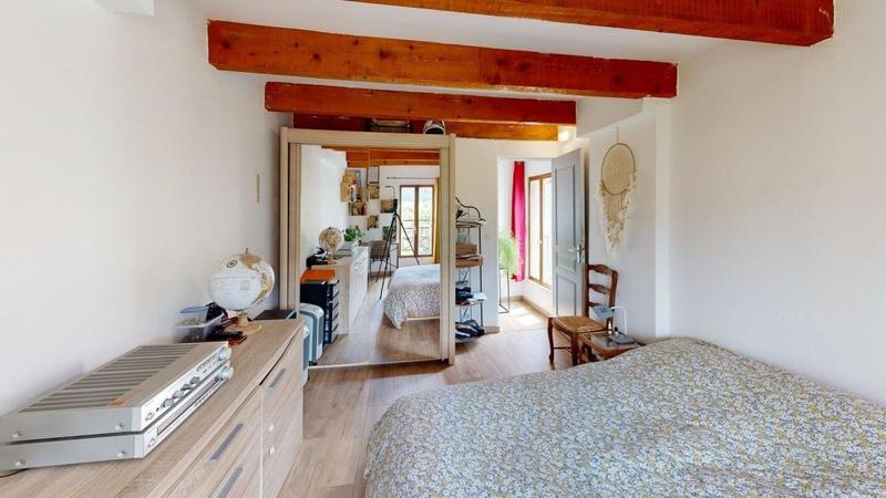 Appartement - 106 m² - 5 pièces