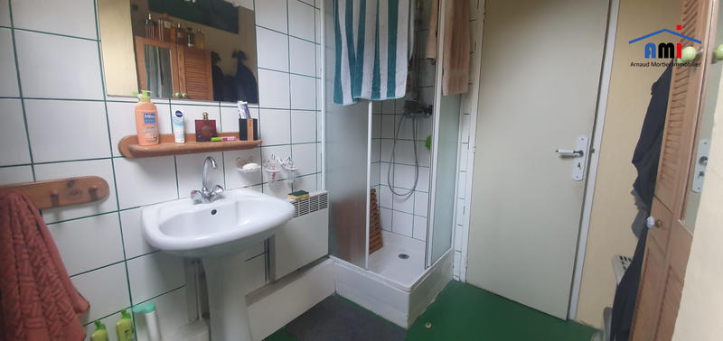 Maison - 102 m² - 4 pièces