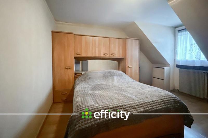 Maison traditionnelle - 110 m² - 6 pièces