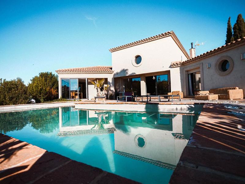 Demeure - 205 m² - 4 pièces