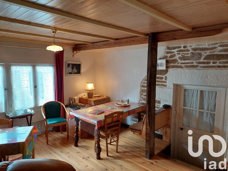 Maison de village - 170 m² - 9 pièces