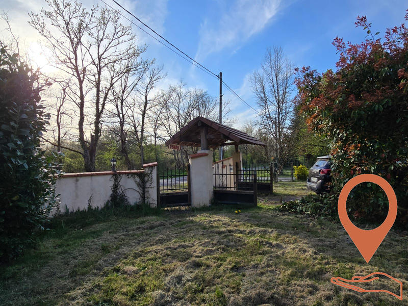 Maison traditionnelle - 140 m² - 7 pièces