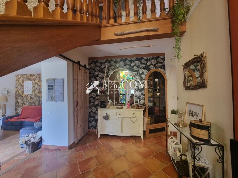 Mas - 150 m² - 5 pièces