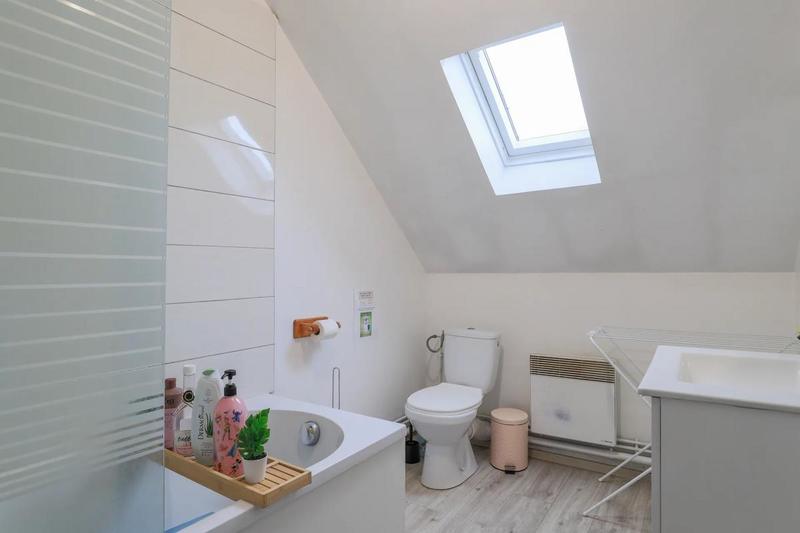 Maison - 140 m² - 4 pièces