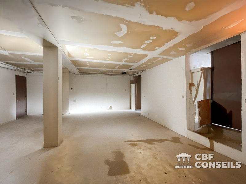 Maison - 206 m² - 7 pièces