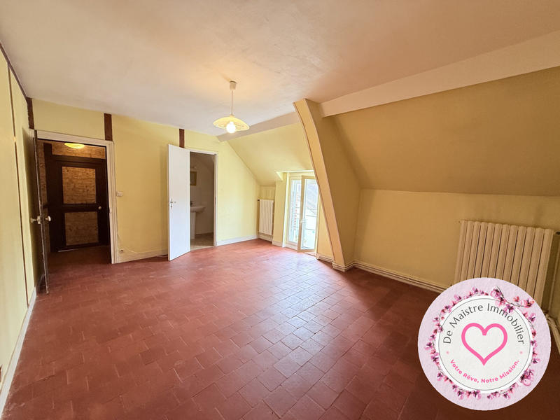 Maison - 93 m² - 4 pièces