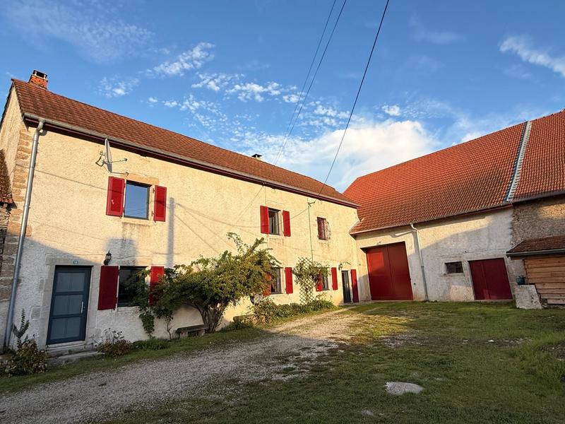Maison - 209 m² - 7 pièces