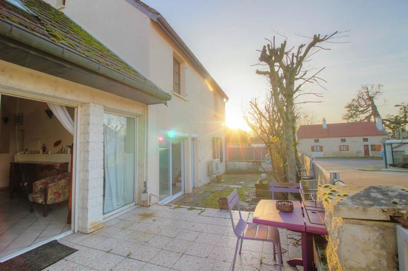 Maison de village - 165 m² - 8 pièces