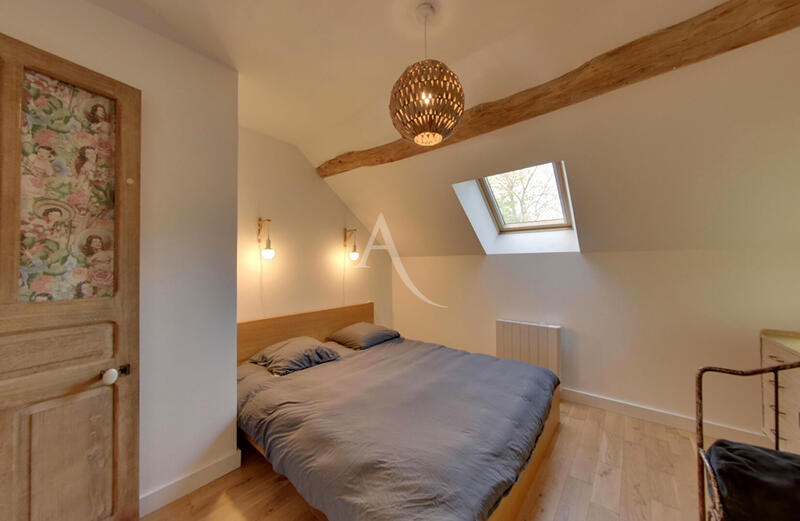 Maison - 160 m² - 9 pièces