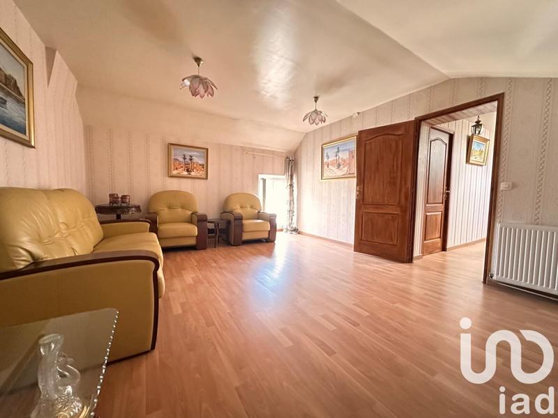 Appartement - 133 m² - 6 pièces