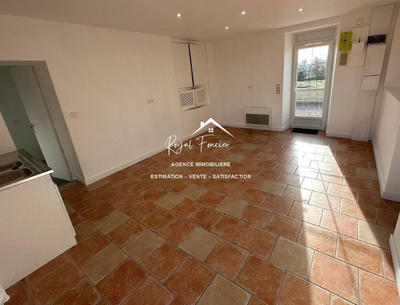 Maison ancienne - 105 m² - 5 pièces