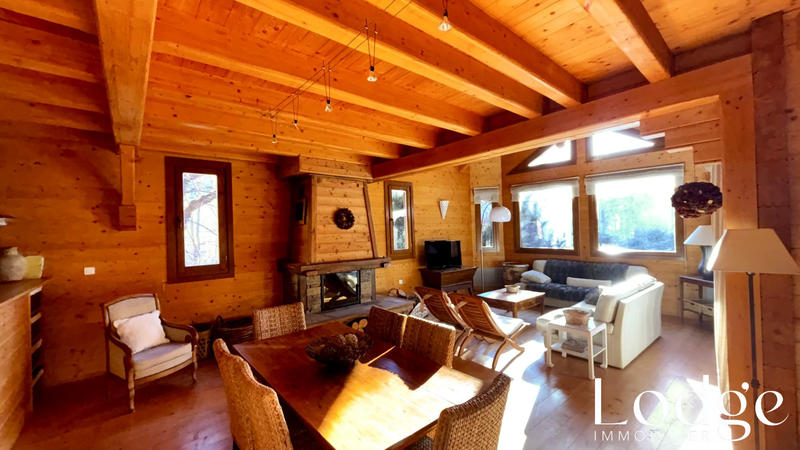 Maison - 160 m² - 5 pièces