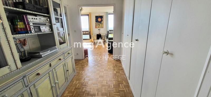 Appartement - 87 m² - 4 pièces