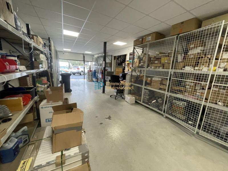 Entrepôt - 455 m²