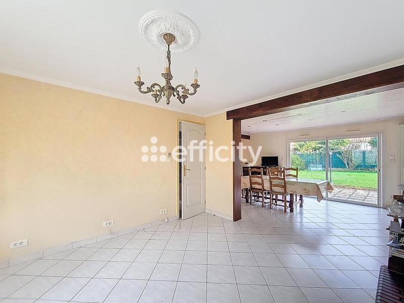 Maison - 120 m² - 6 pièces