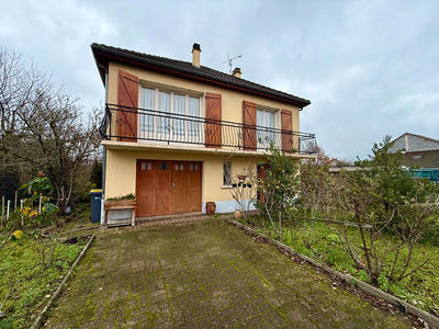 Maison - 100 m² - 4 pièces