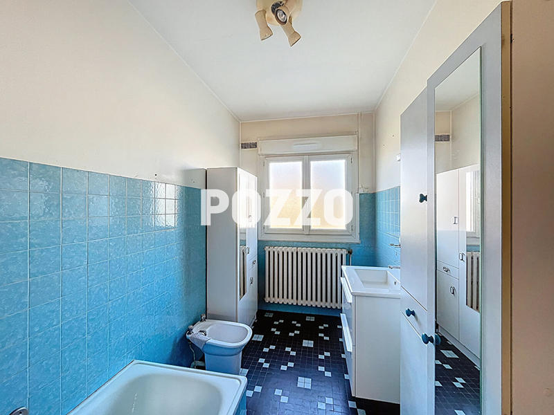 Maison - 97 m² - 3 pièces